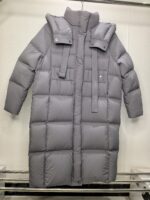 High-Grade Gray Long Women's Puffer Jacket Coat for Warm Suitable for Winter - Image 2