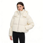Premium Women's Casual Puffer Jackets Active Winter Eco-Friendly Waterproof Zipper Closure Hooded Luxury Fashionable Wholesale